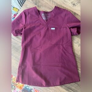 Figs Catarina Burgundy one pocket scrub top XS